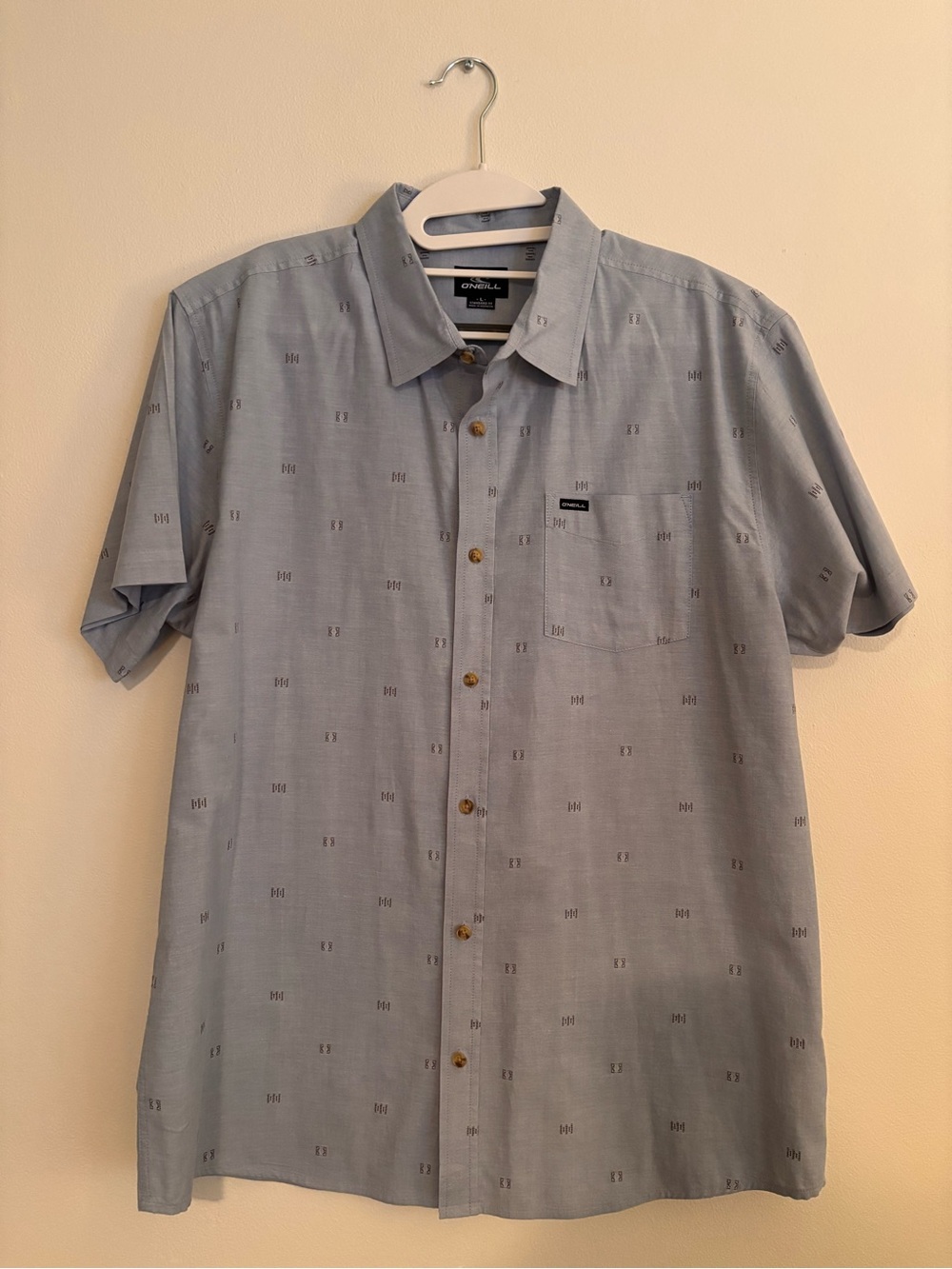O'Neill Men's Light Blue Short-Sleeve Button-Down with Subtle Print